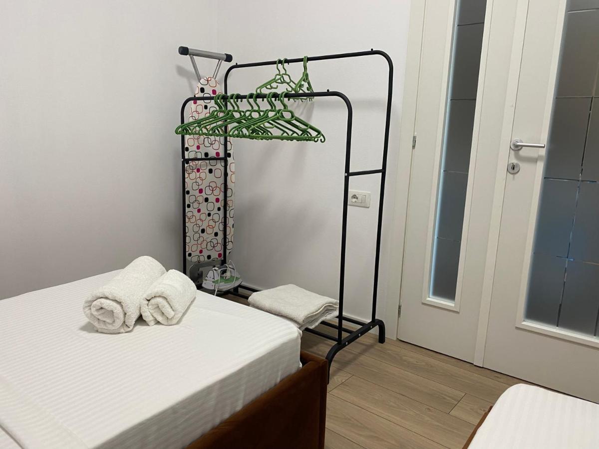 Brand New Apts Located At The City'S Main Square-100 Mbs Wifi Durrës Exterior foto