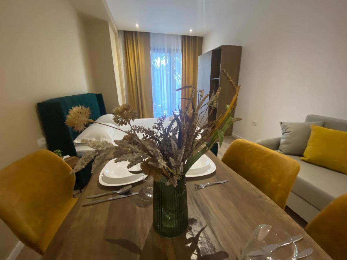 Brand New Apts Located At The City'S Main Square-100 Mbs Wifi Durrës Exterior foto