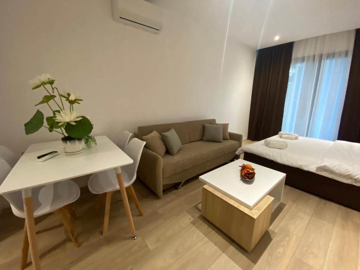 Brand New Apts Located At The City'S Main Square-100 Mbs Wifi Durrës Exterior foto