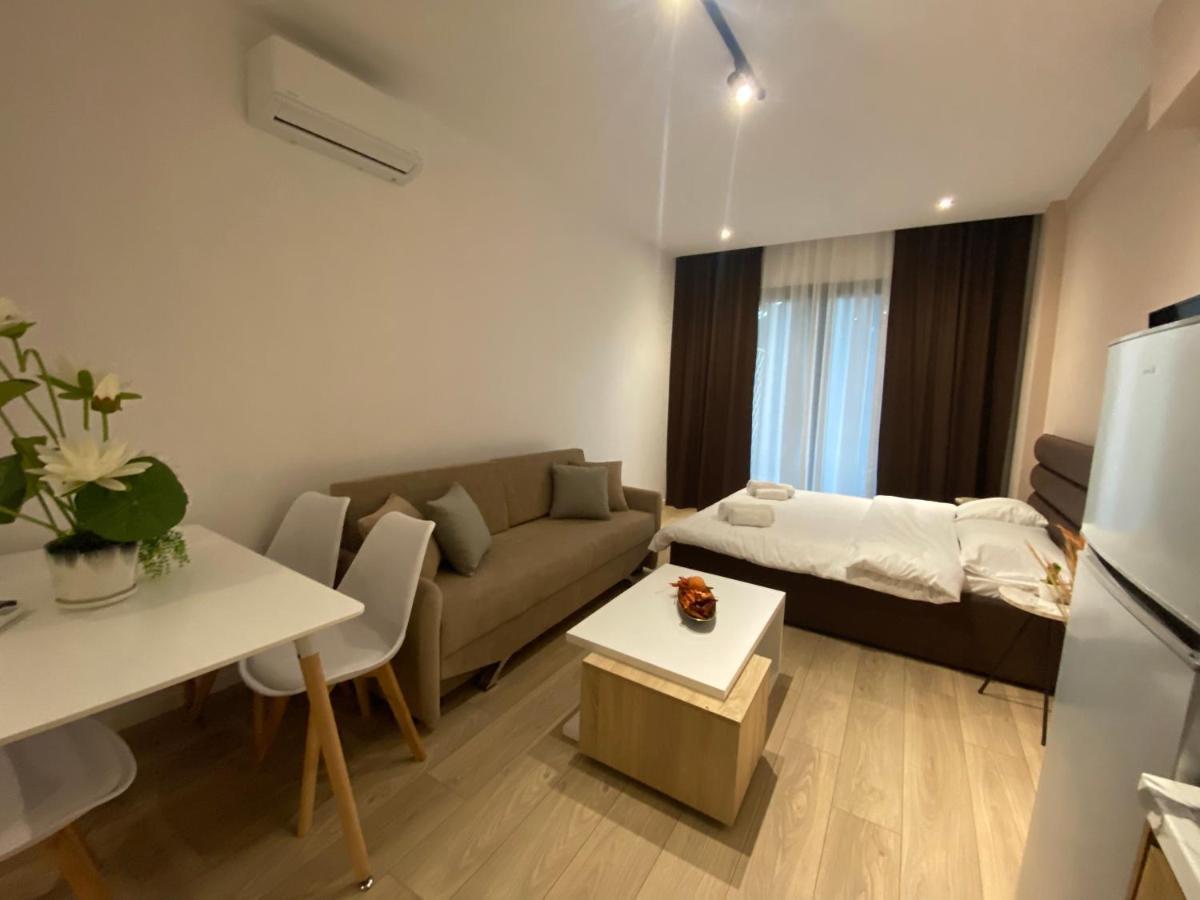 Brand New Apts Located At The City'S Main Square-100 Mbs Wifi Durrës Exterior foto
