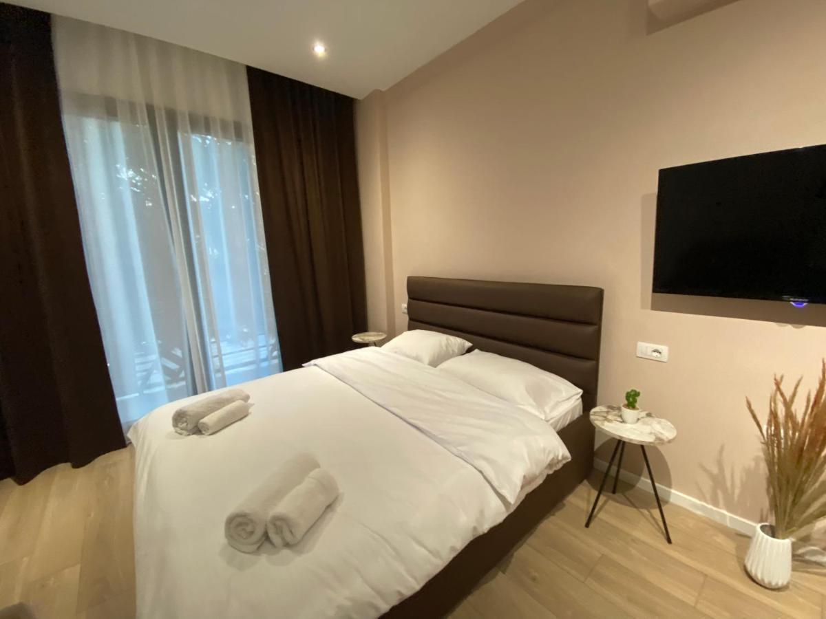 Brand New Apts Located At The City'S Main Square-100 Mbs Wifi Durrës Exterior foto